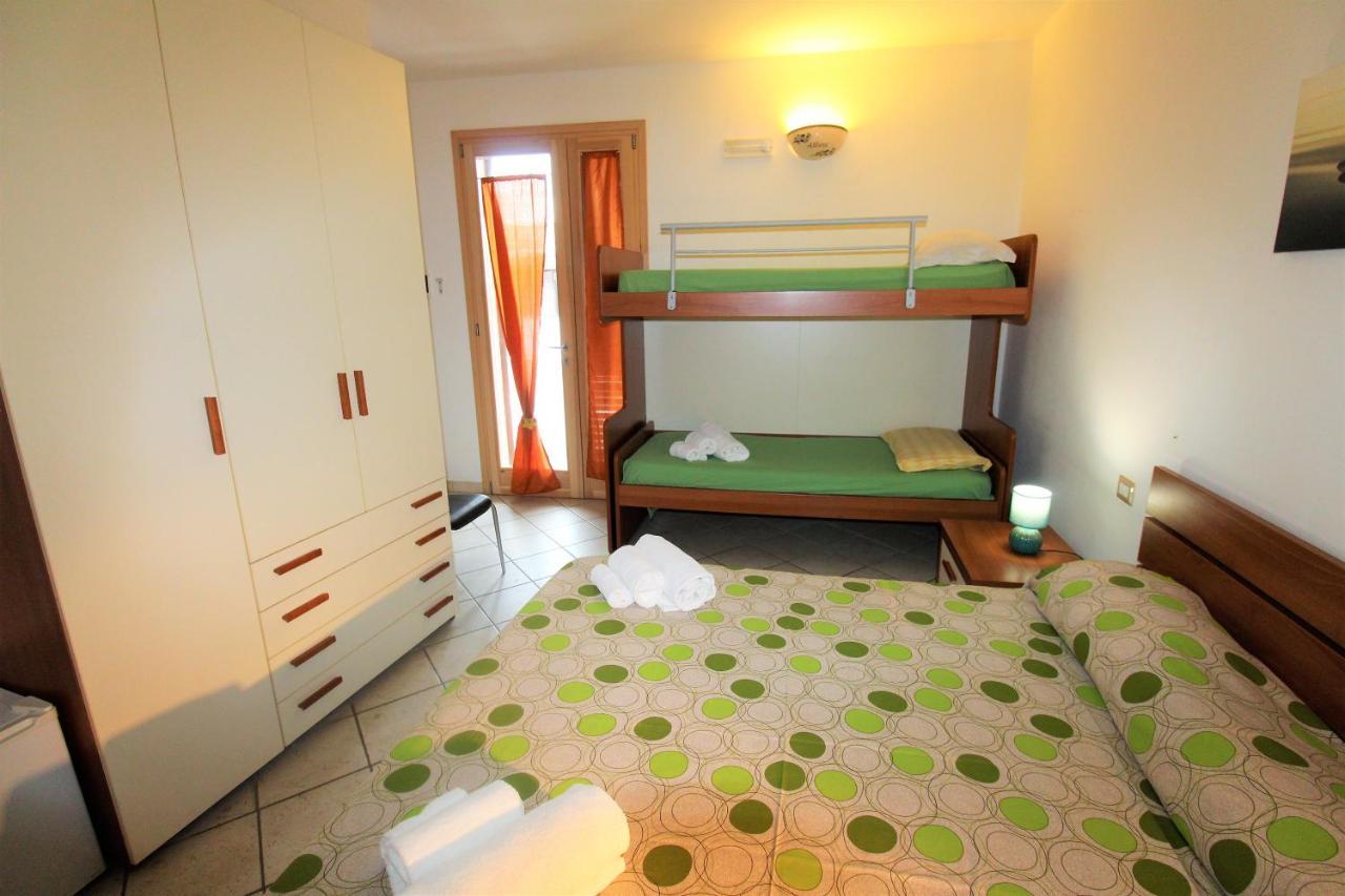 B&B Scoglio Di Pirro Climatizzato A 150 M Dalle Spiagge Salentine Torre San Giovanni Ugento Bagian luar foto